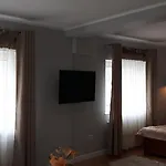 W Zaciszu مزرعة للإقامة