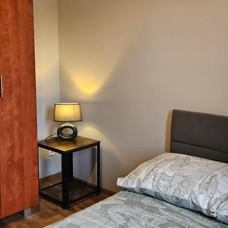 W Zaciszu Κατάλυμα σε φάρμα *